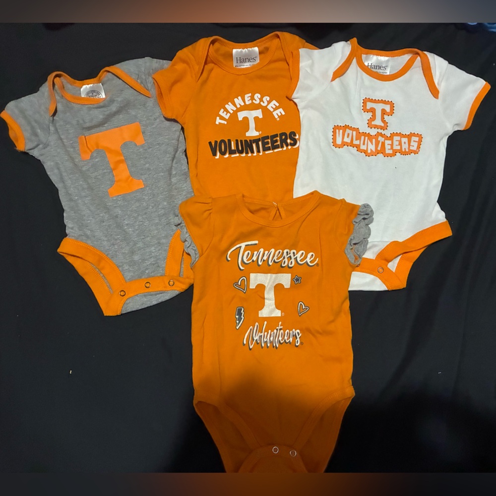 4 Tennessee volunteer onesies